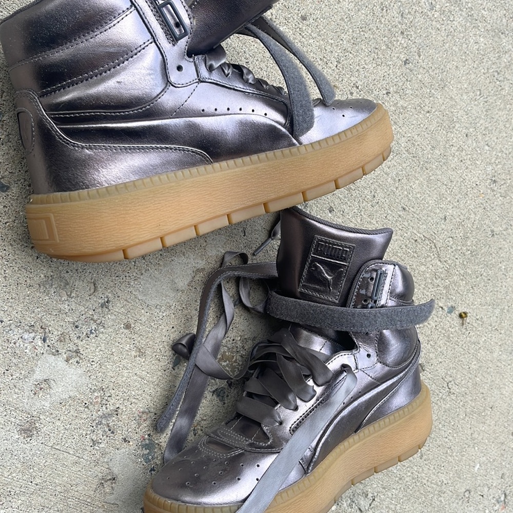 US8 Puma Metallic HighTop